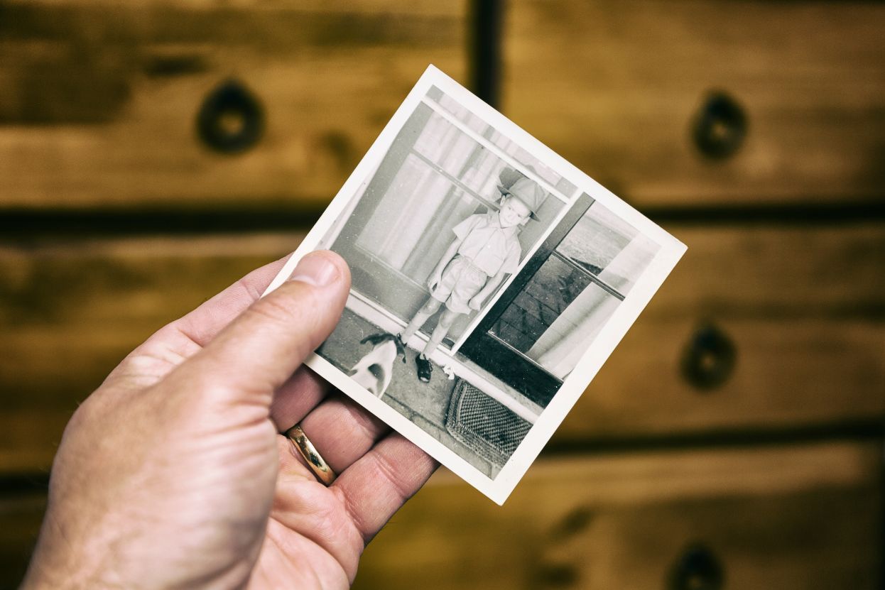 Enfant intérieur blessures , photo d'enfant ancienne